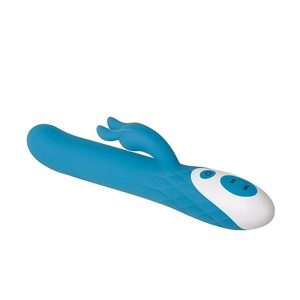 Lolita-erotic-shop-Evolved-Big-soft-bunny-vibrator-3 Ta veliki zajček ima mehak, oblazinjen občutek, ki mu je preprosto neustavljivo! Izdelan je iz super mehkega, mehkega silikona, ki je varen za telo, ima dva ločena močna motorja, ki premikata njegovo debelo steblo in oblikovana zajčja ušesa točno tako, kot želite, njegov edinstven material pa je tako čuten, da ga boste morda želeli uporabljati celo brez vibracij! In ne pozabite uživati v nežno ukrivljeni konici za stimulacijo vaše G-točke! Popolnoma polnilni in potopni za kopel in prhanje, svojega mehkega zajčka lahko očistite s čistilom za igrače in izpiranjem s toplo vodo. Velik mehak in mehak silikonski zajec 2 ločena močna motorja, eden v steblu, eden v stimulatorju klitorisa 7 močnih vibracijskih funkcij za vsak motor Motorji se upravljajo ločeno Ergonomski ročaj z lahko dostopnimi kontrolami Izdelan je iz super mehkega silikona, ki je varen za telo Dimenzije: Dolžina: 22,2 cm, Globina: 7 cm, Širina: 4 cm Priložen polnilni magnetni USB kabel Brez ftalatov in lateksa Vodoodporen in potopljiv